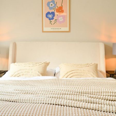 Milpau Bottrop 2 - Modernes Und Zentrales Premium-Apartment Fuer 4 Personen Mit Queensize-Bett Und Einzelbetten - Netflix, Nespresso Und Smart-Tv Eksteriør billede